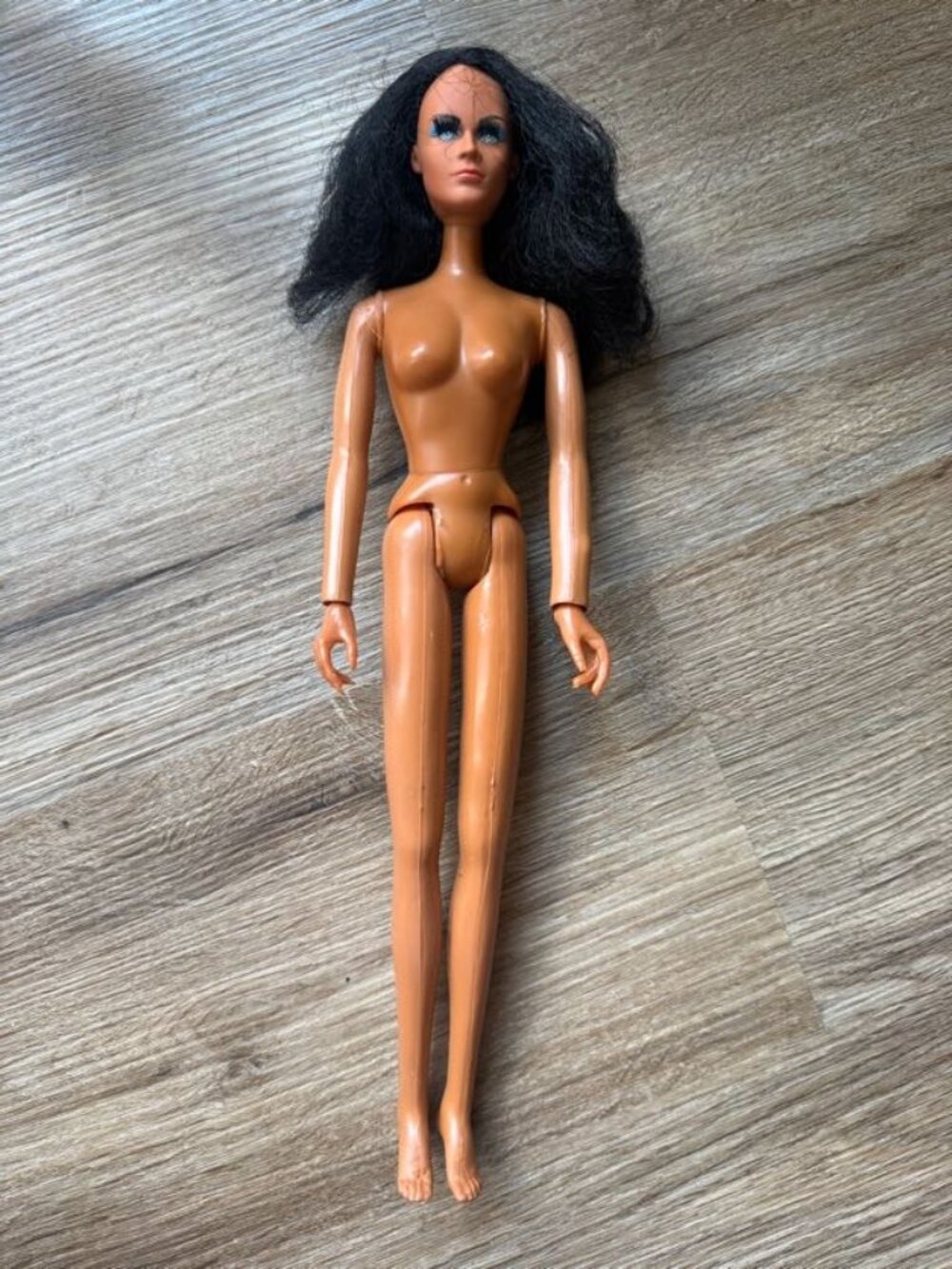 Vintage 1976 Mego Wonder Woman Lynda Carter 12" DC Comics Action Figure Doll